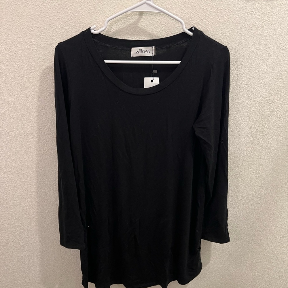 Willow Classic Black Long Sleeve Top